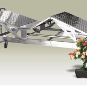 Giường y tế inox 2 tay quay MI-009